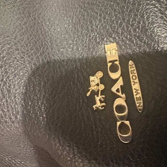 Beautiful Coach slouch hobo handbag bag purse navy. good used condition - Picture 6 of 7